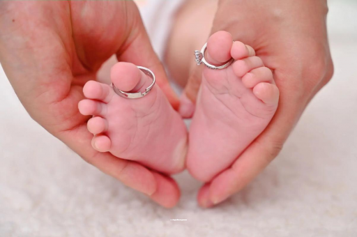 安阳怎样给宝宝喂奶