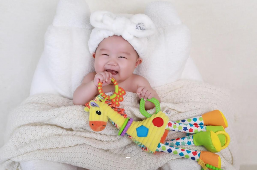 安阳宝宝为什么会吐奶